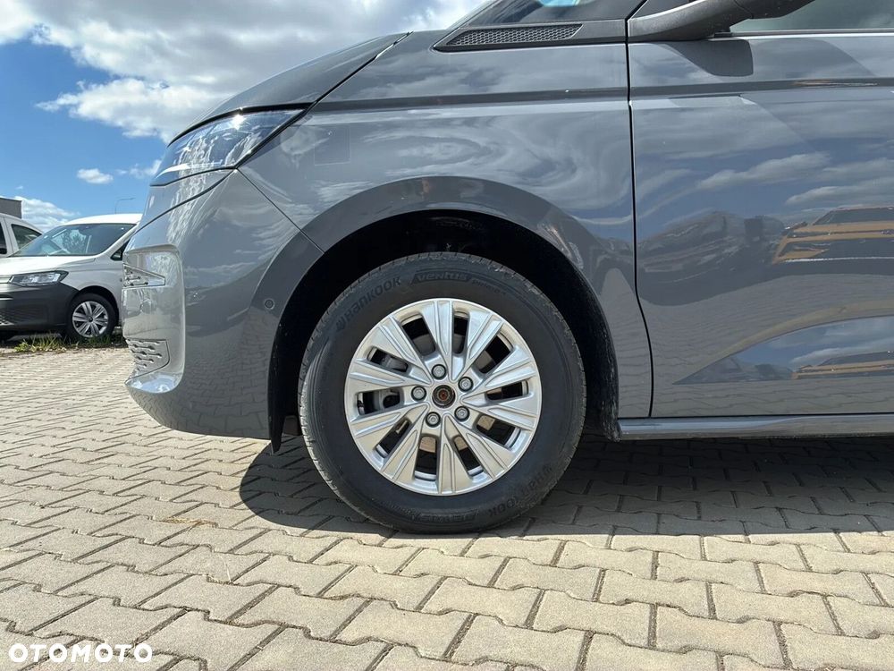 Volkswagen Multivan - 38