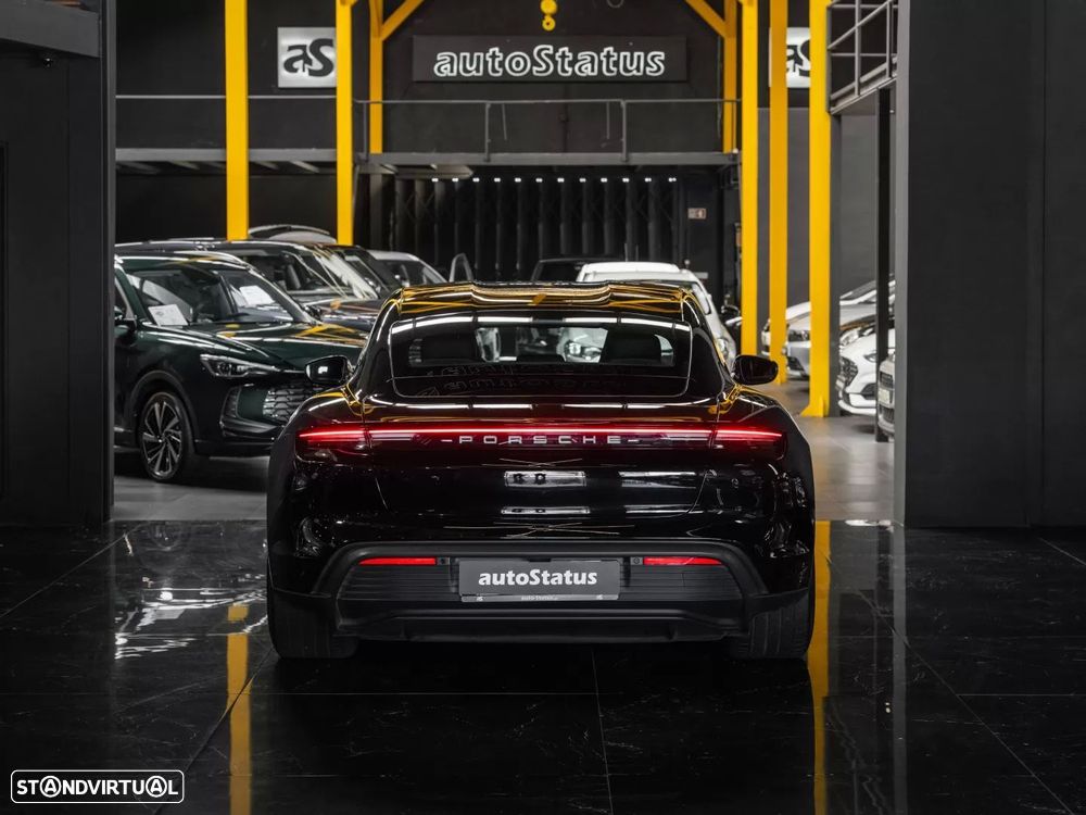 Porsche Taycan Bateria Performance Plus - 7