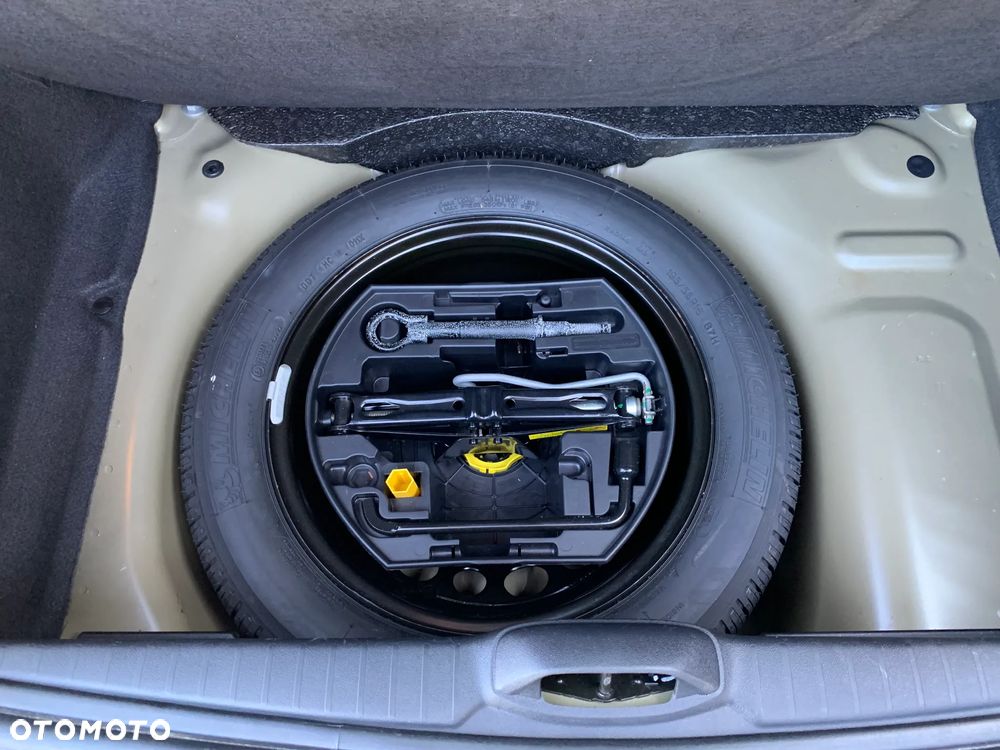 Peugeot 208 PureTech 110 Stop & Start Allure - 27