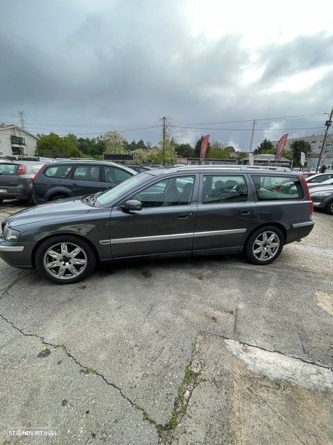 Volvo V70 D5 Nivel 2 - 5