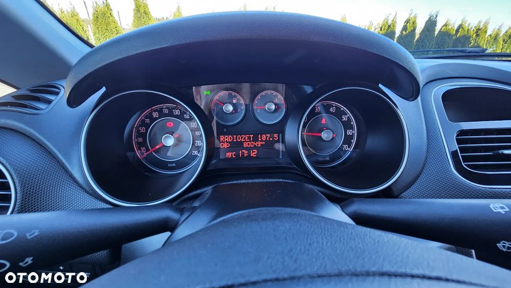 Fiat Punto 1.2 Young - 17