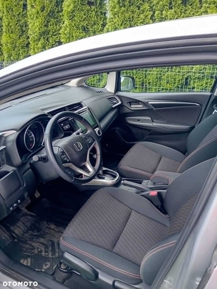Honda Jazz 1.5 i-VTEC Dynamic (ADAS) CVT - 9