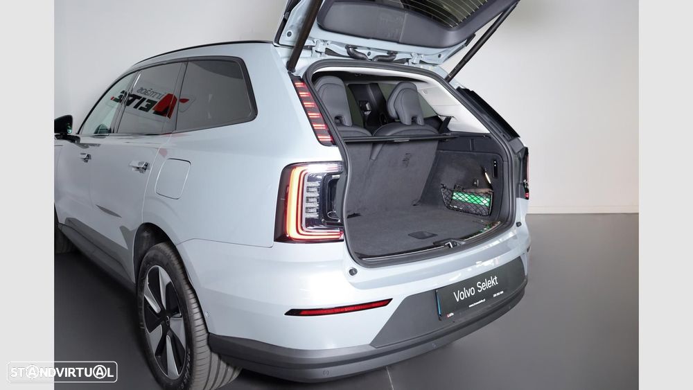 Volvo EX90 104 kWh Single Motor Core - 21