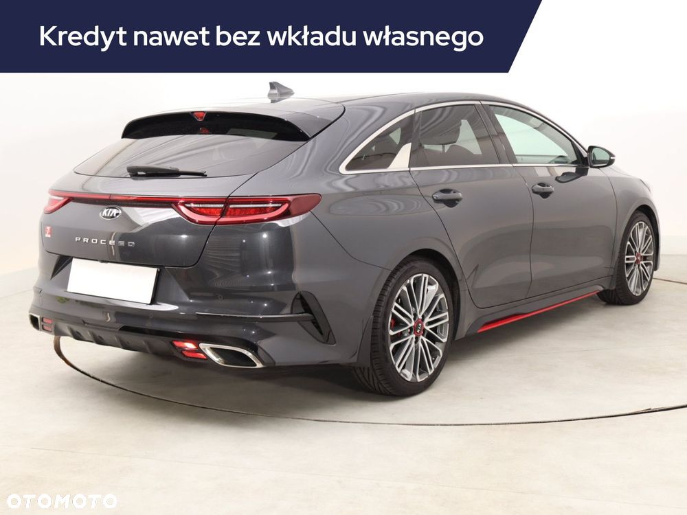 Kia ProCeed - 7