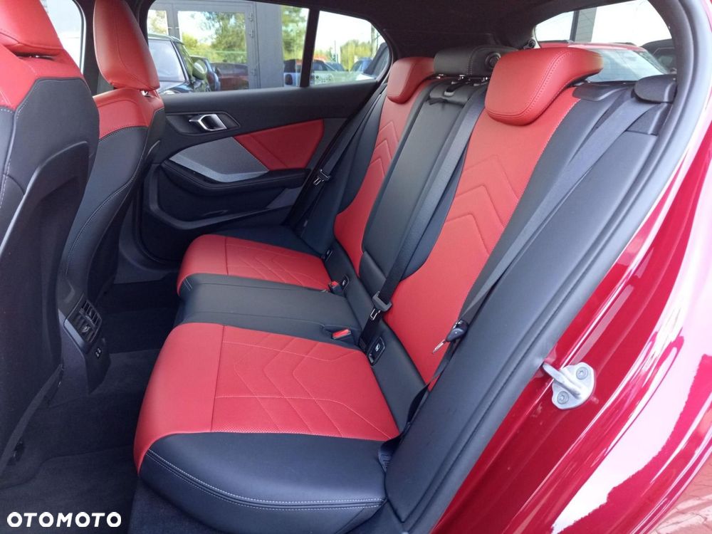 BMW Seria 1 - 21