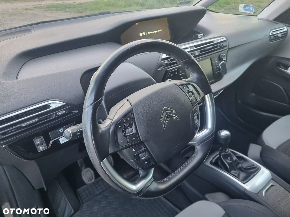 Citroën C4 Grand Picasso - 12