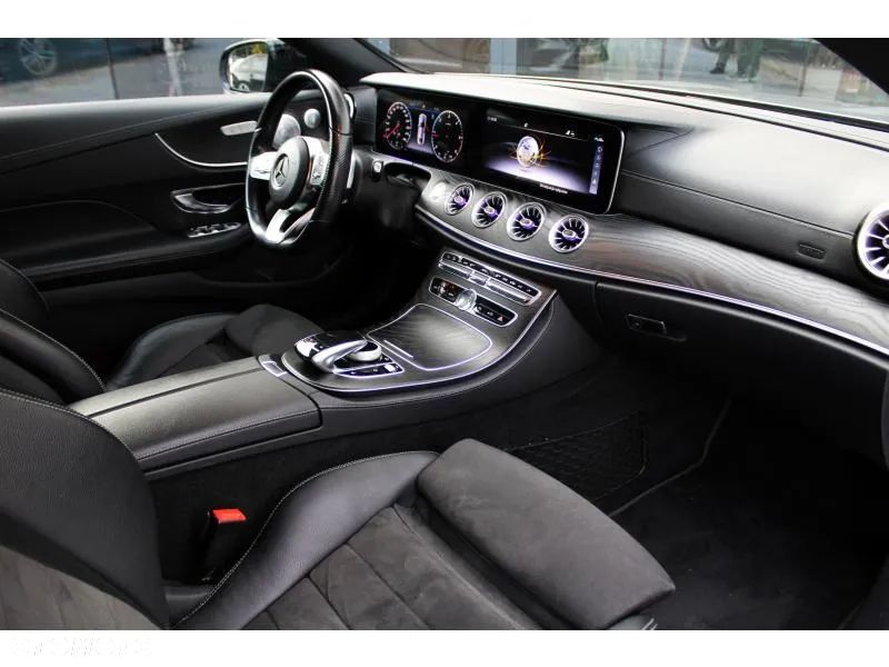 Mercedes-Benz Klasa E 220 d Coupe 4-Matic 9G-TRONIC - 10