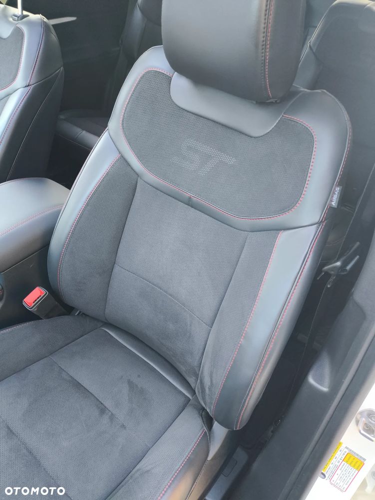 Ford Explorer - 17