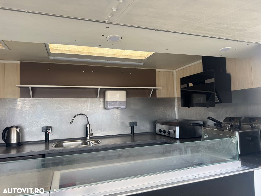 Mercedes-Benz Sprinter - 22