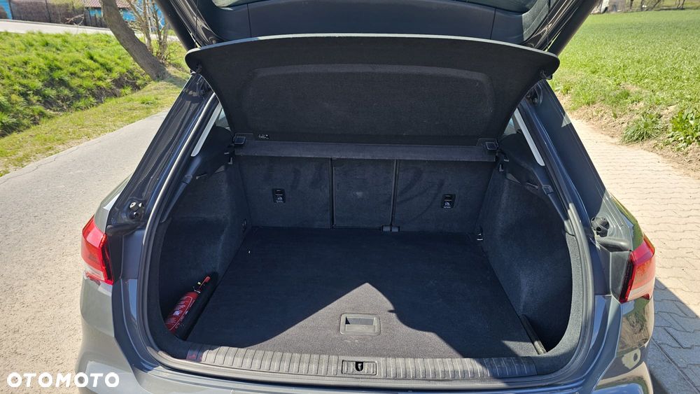 Audi Q3 35 TFSI S tronic - 16