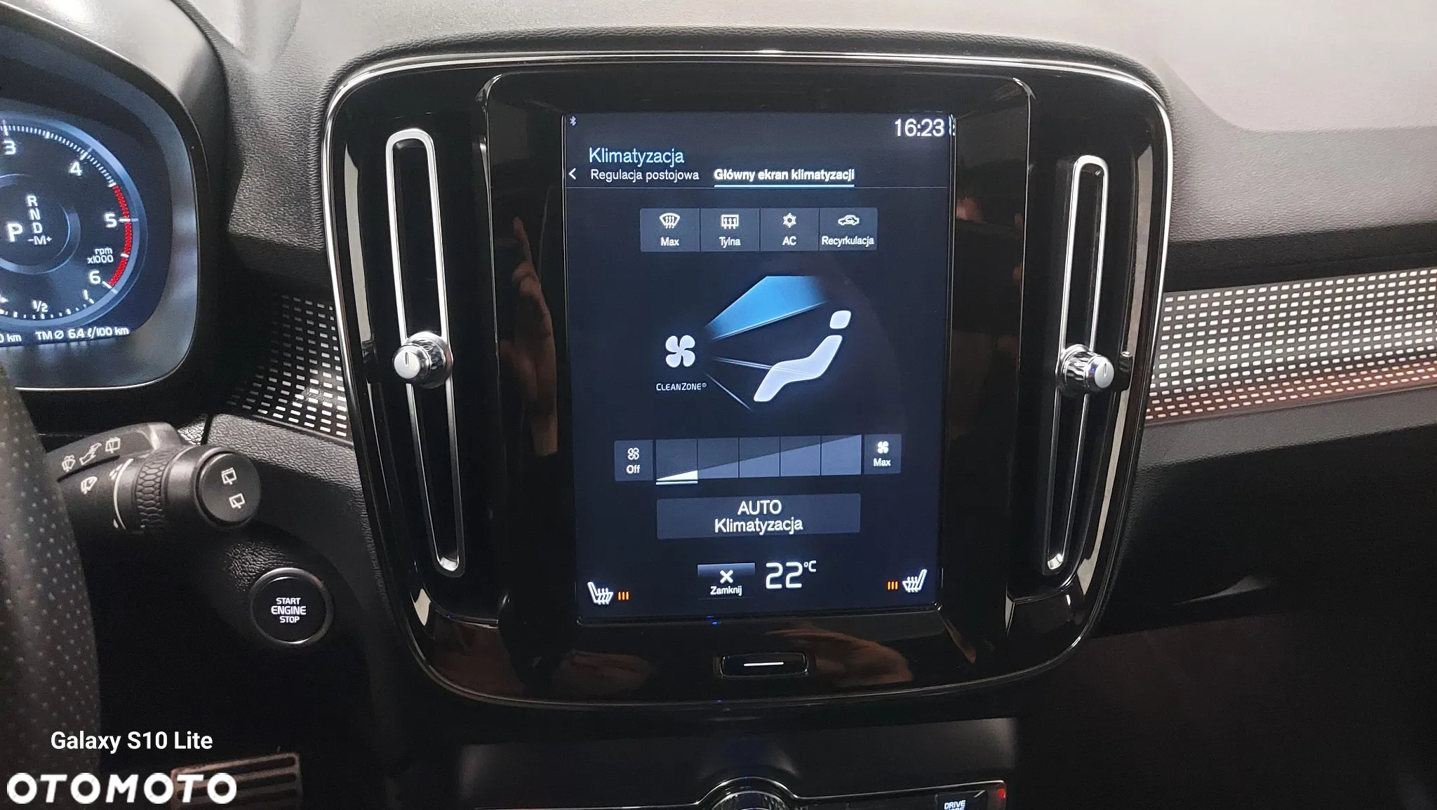 Volvo XC 40 D3 SCR R-Design - 26