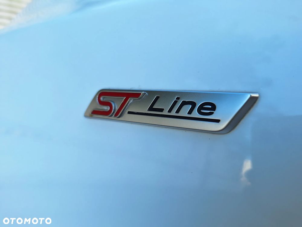 Ford Focus 1.5 EcoBoost ST-Line - 8