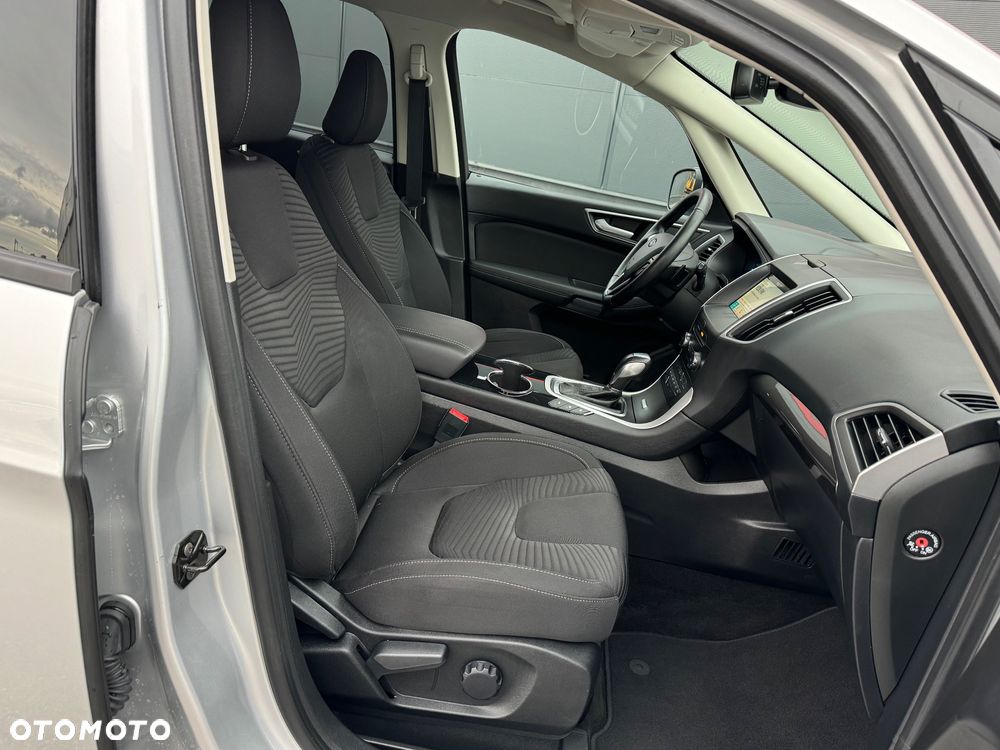 Ford S-Max 2.0 TDCi Titanium PowerShift - 8