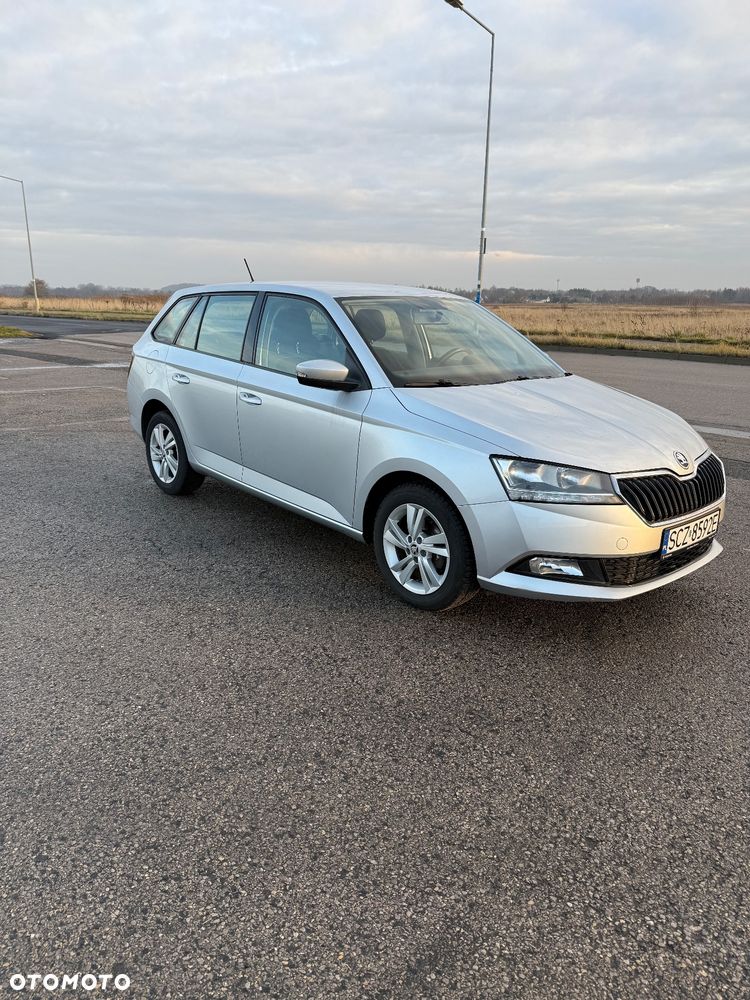 Skoda Fabia 1.0 TSI Ambition - 4