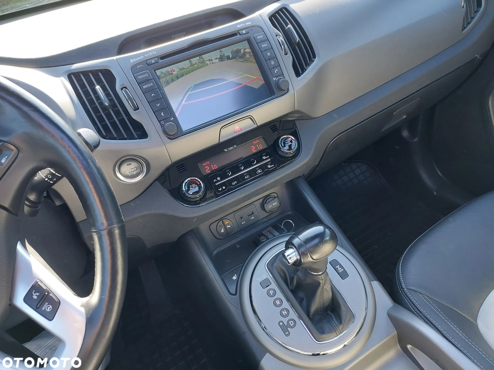 Kia Sportage 2.0 CRDI 184 4WD Automatik Fifa World Cup Edition - 17