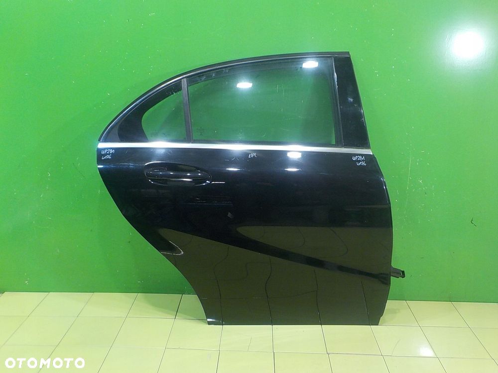 MERCEDES A W176 13r HB 5D drzwi prawe tyl kompletne - 1