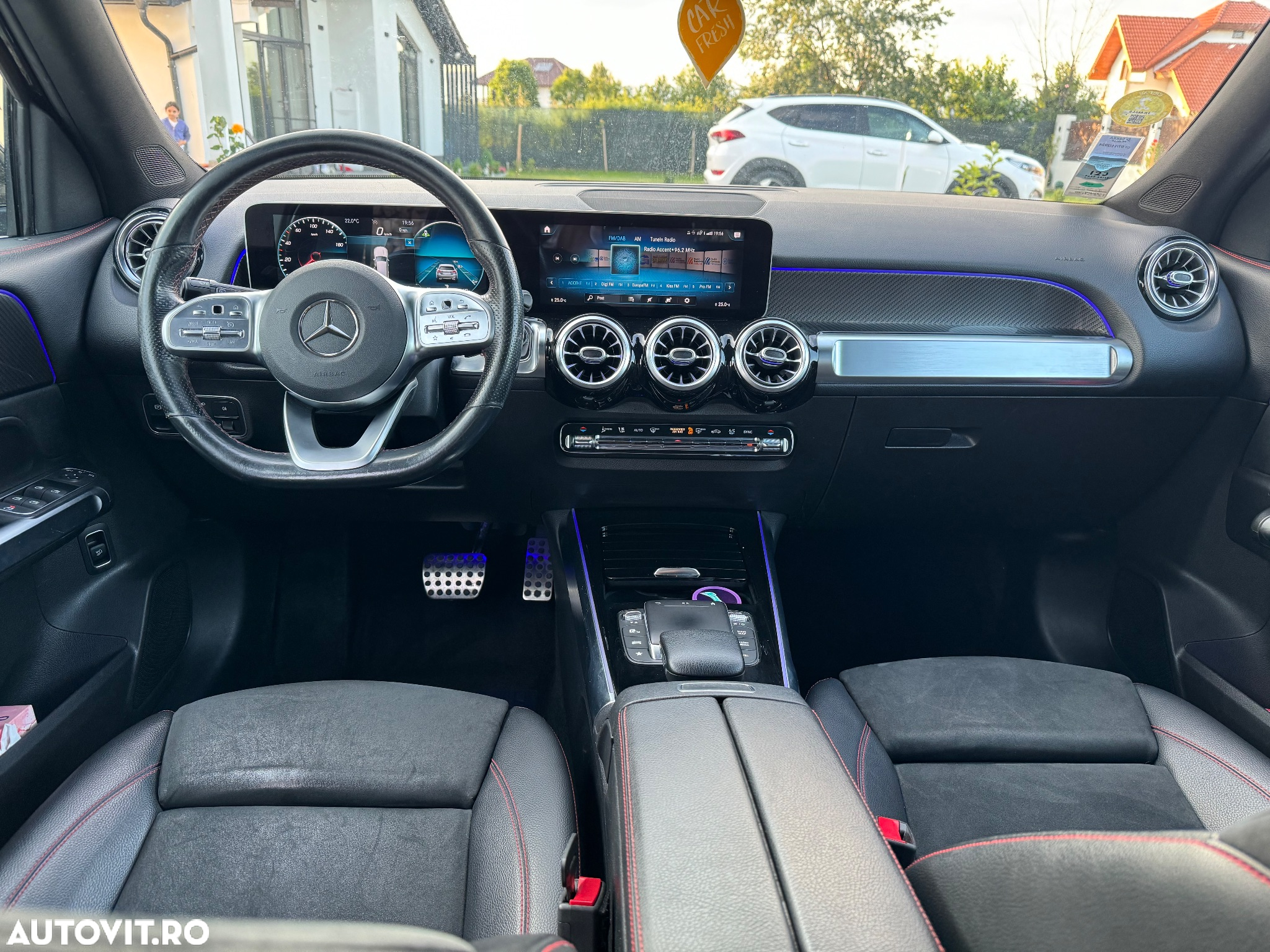 Mercedes-Benz GLB 220 d 4MATIC Aut. - 4
