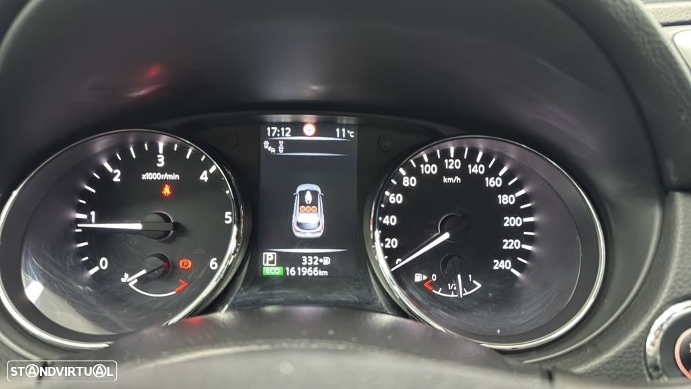 Nissan Qashqai 1.5 dCi TEKNA - 12