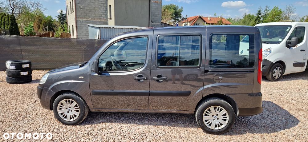Fiat Doblo 1.9 JTD Family - 8