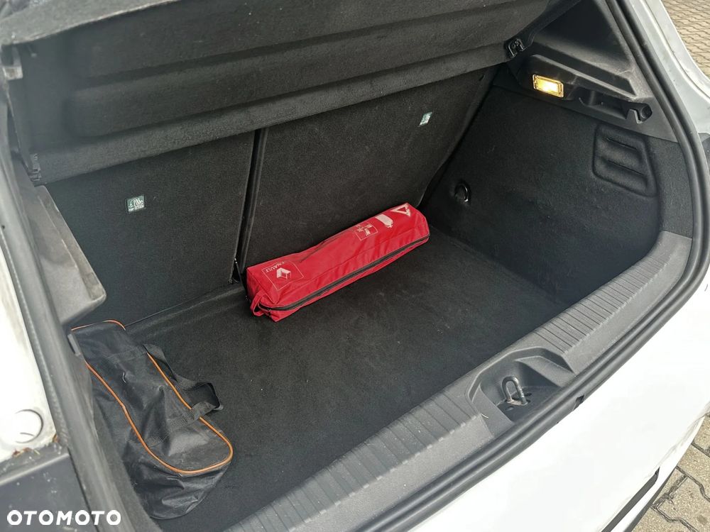Renault Clio - 14