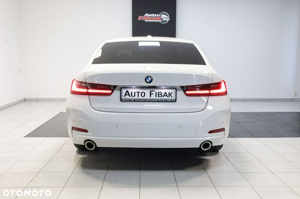 BMW Seria 3 - 8