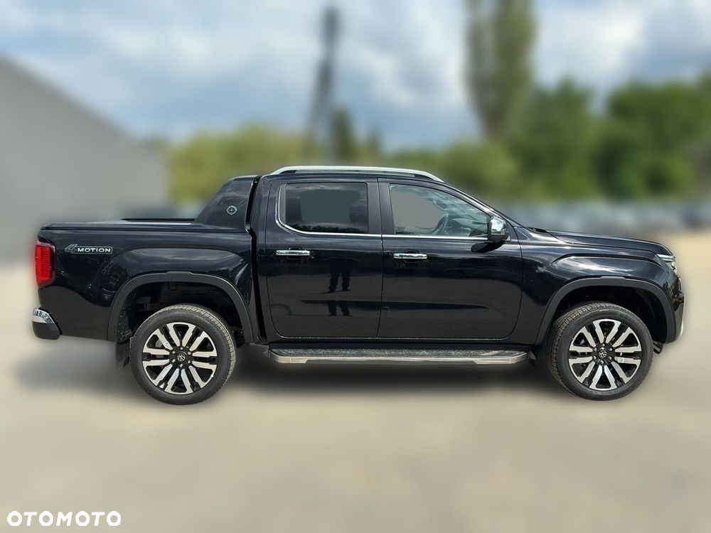 Volkswagen Amarok - 8