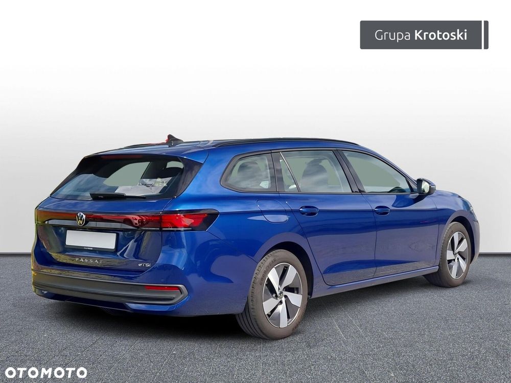 Volkswagen Passat - 7