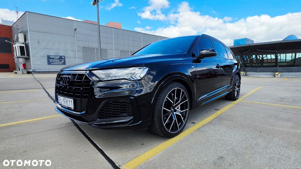 Audi Q7 55 TFSI mHEV Quattro S Line Tiptr - 4