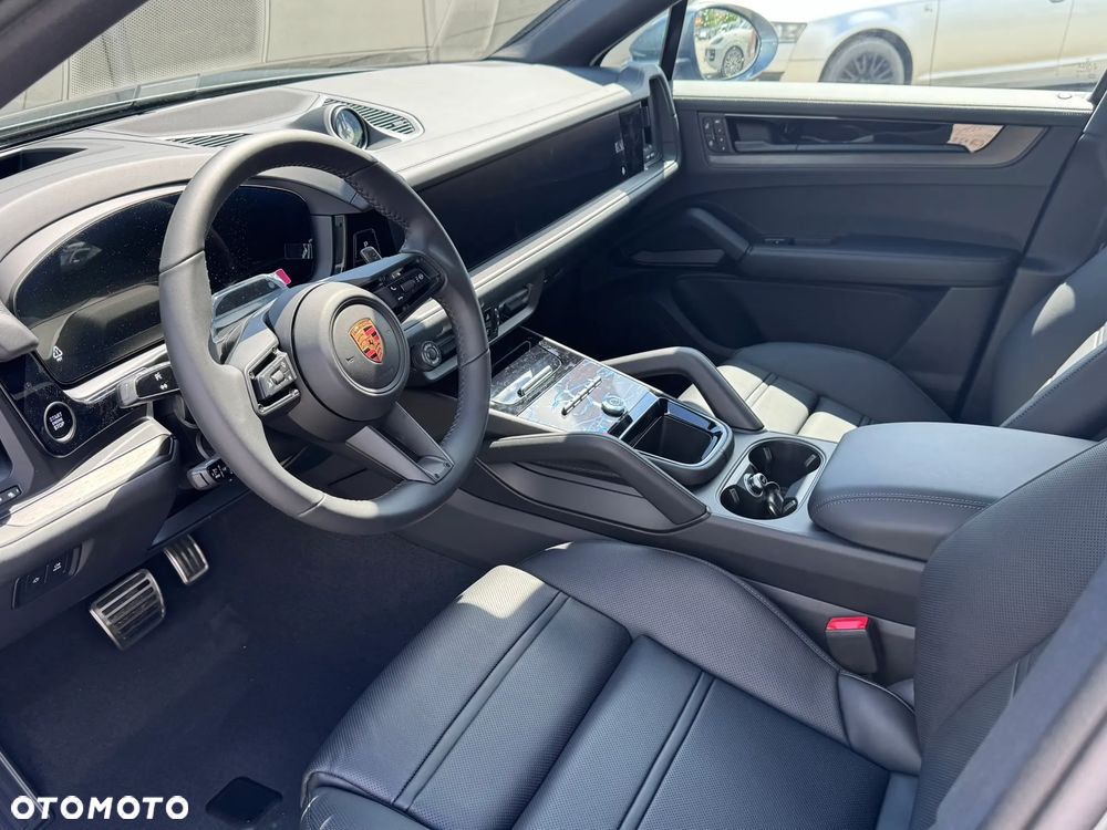 Porsche Cayenne S E-Hybrid PHEV Black Edition - 14
