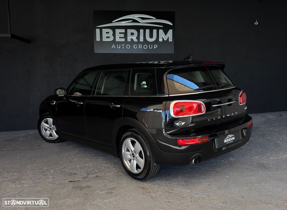 MINI Clubman Cooper Essential - 10