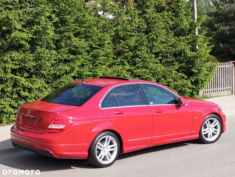 Mercedes-Benz Klasa C - 12