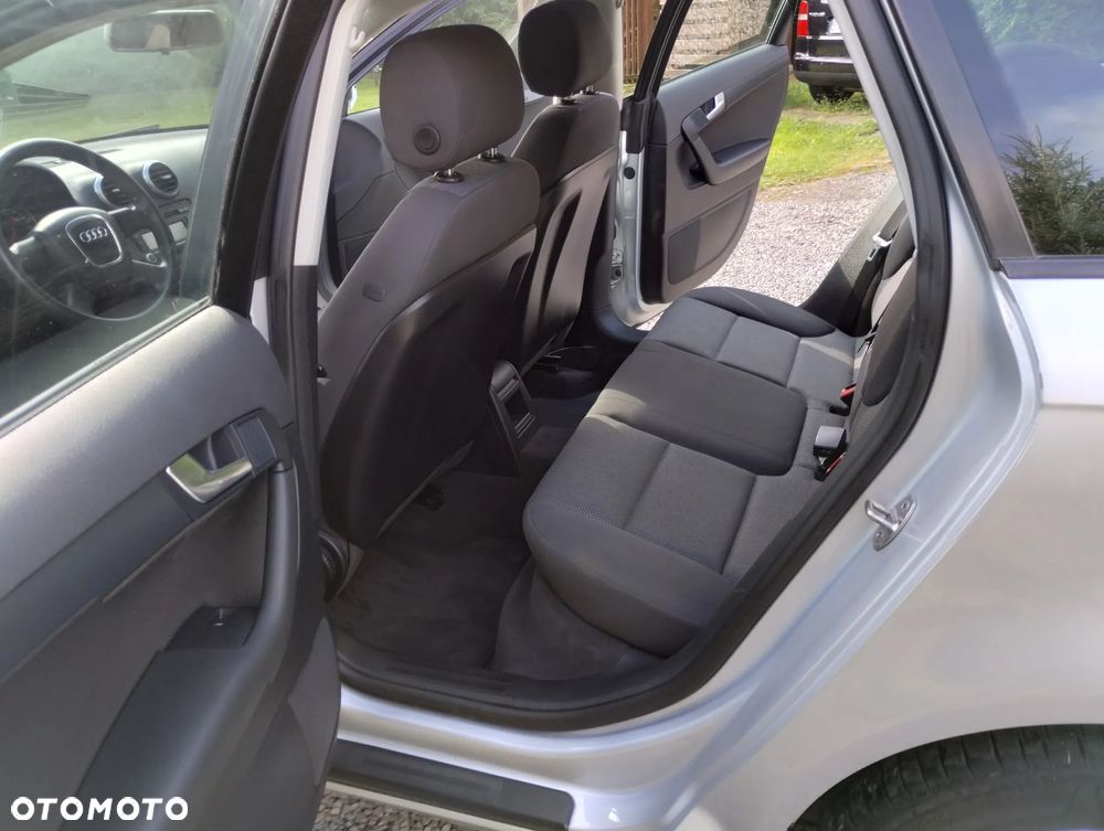 Audi A3 Sportback - 32