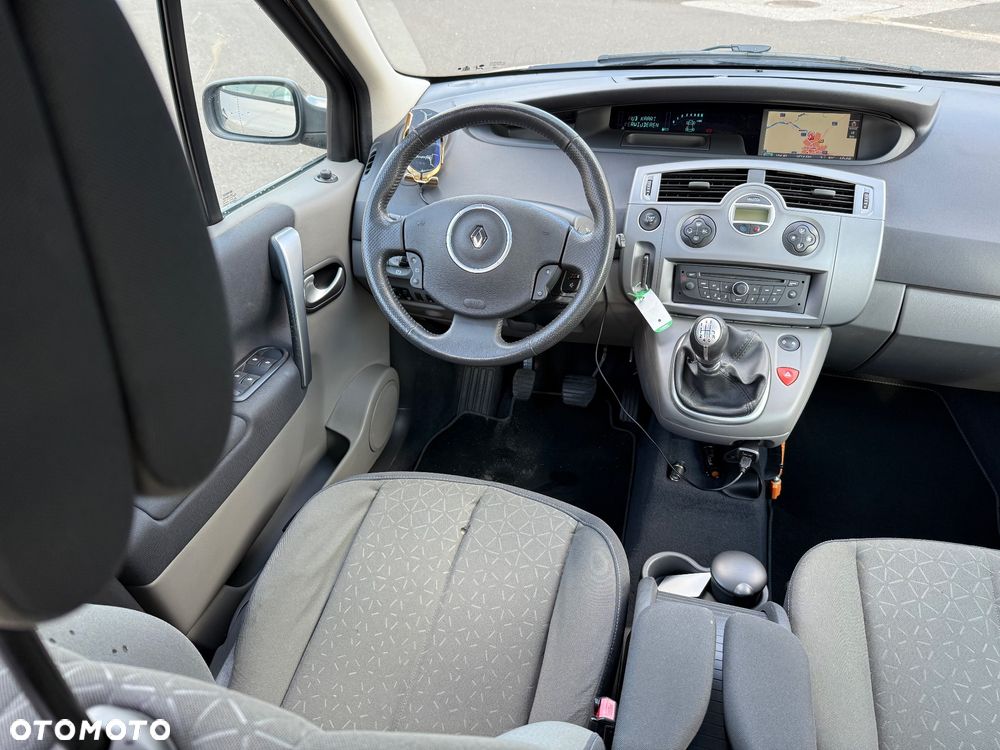 Renault Scenic 2.0 16V Privilege - 27
