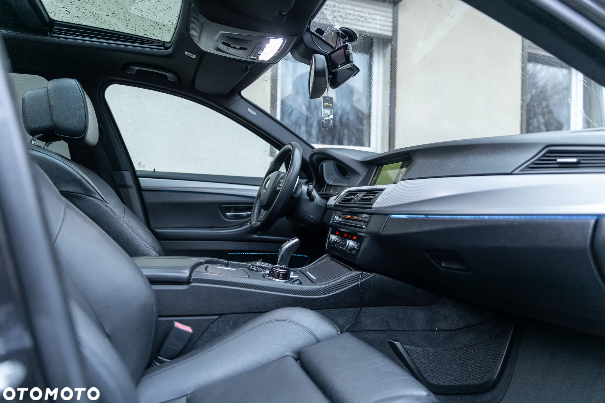 BMW Seria 5 530d xDrive - 17