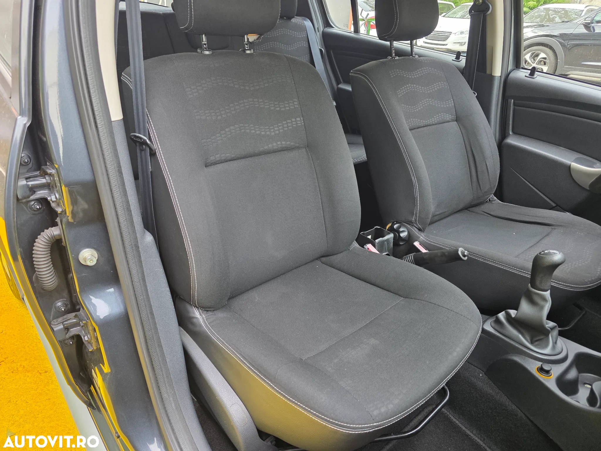 Dacia Sandero 1.6 MPI Stepway - 11