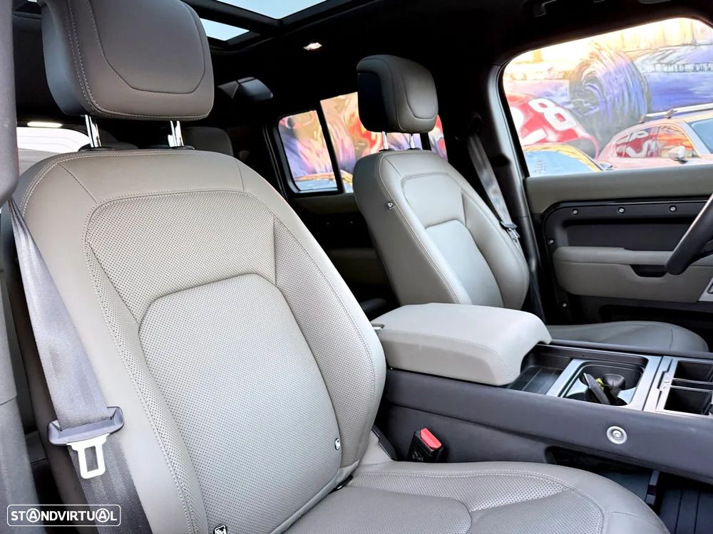 Land Rover Defender 2.0 P400e 110 AWD X-Dynamic HSE - 27