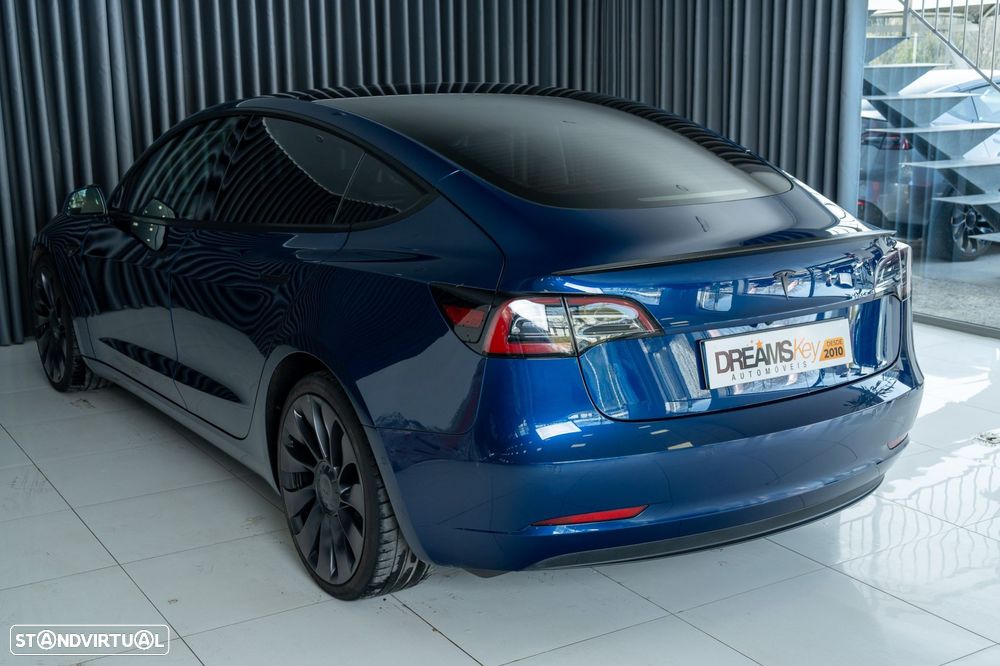 Tesla Model 3 Performance Dual Motor AWD - 19