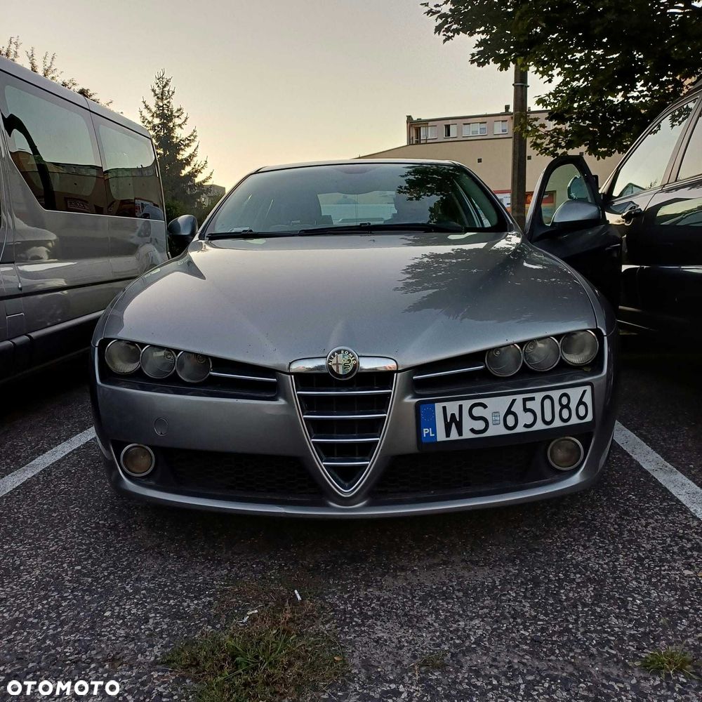 Alfa Romeo 159 - 1
