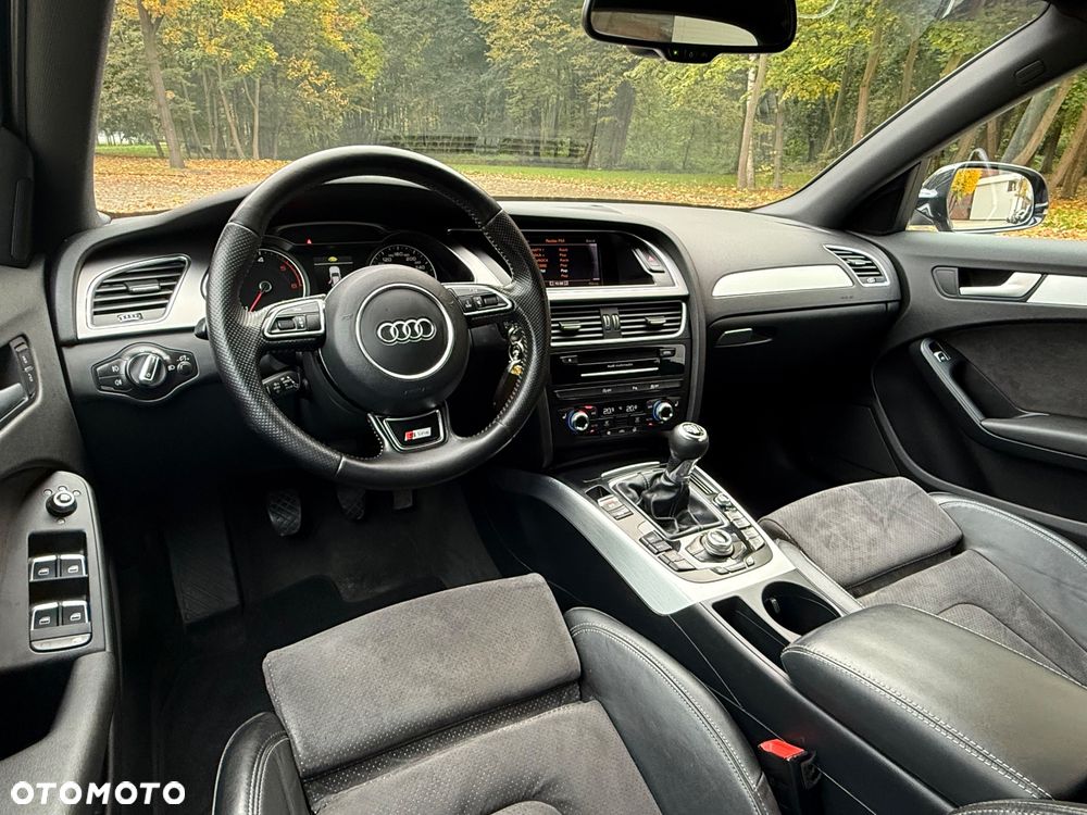 Audi A4 Avant 2.0 TDI DPF clean diesel S line Sportpaket - 8