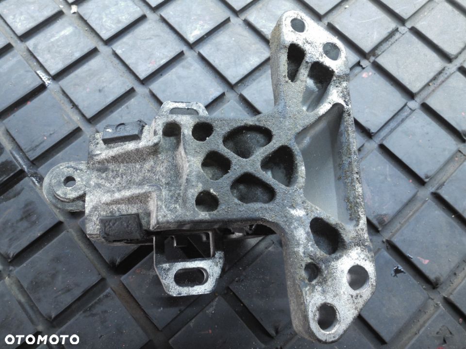 CITROEN C5 I LIFT 1.6 HDI ŁAPA PODUSZKA SKRZYNI - 2