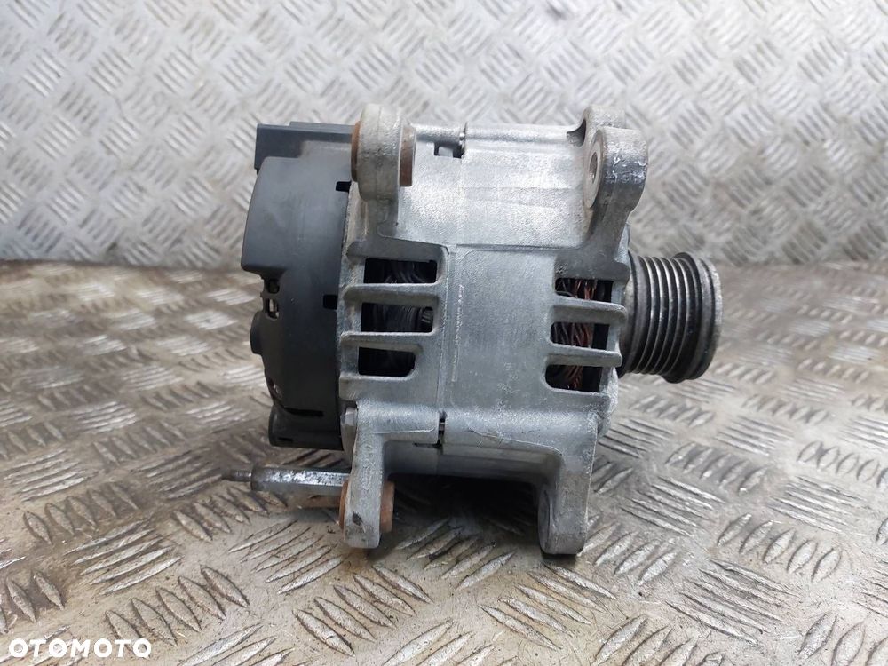 ALTERNATOR SKODA OCTAVIA III 2.0 TDI 04L903021D - 4