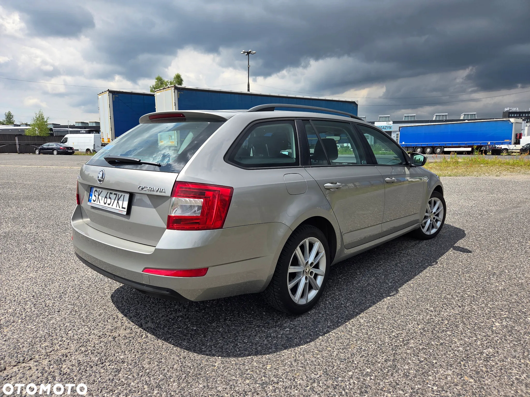 Skoda Octavia 2.0 TDI Style - 8
