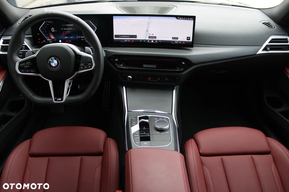 BMW Seria 3 318i M Sport - 14