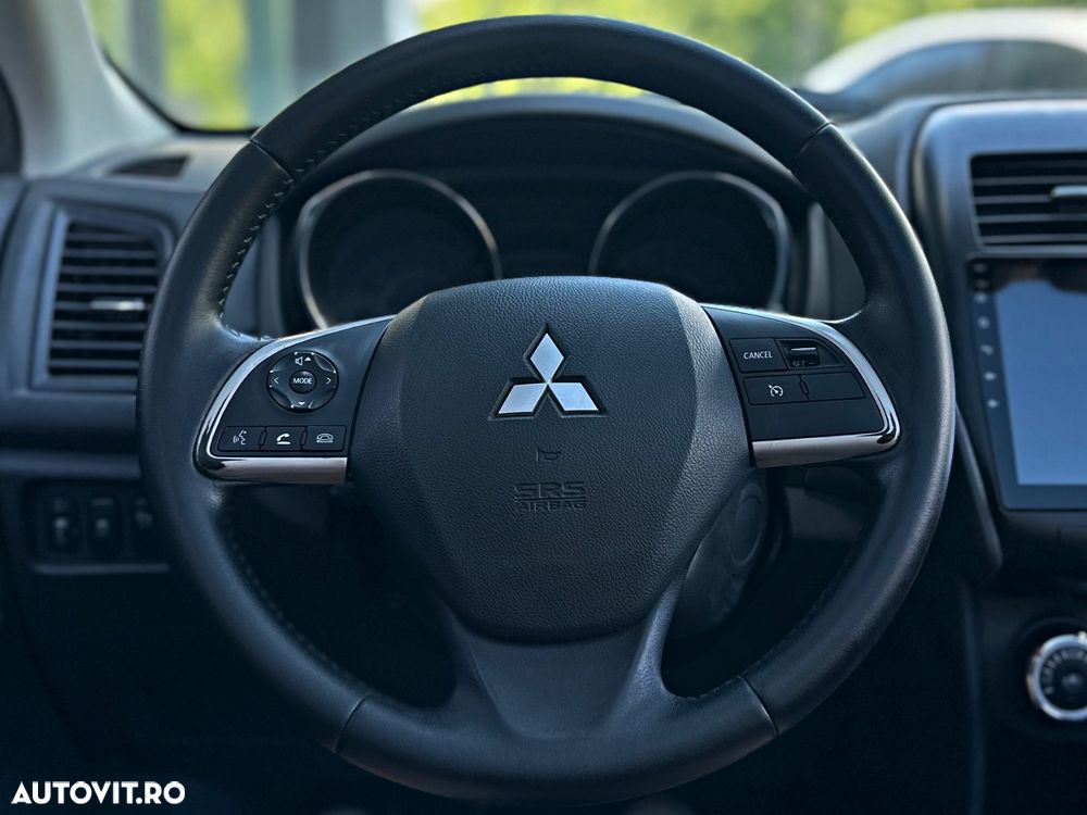 Mitsubishi ASX 1.8 DI-D 2WD Inform - 24