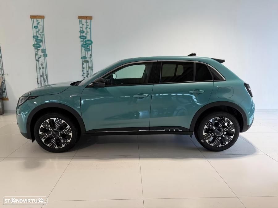 Fiat 600 1.2 Hybrid La Prima — fotografia 3