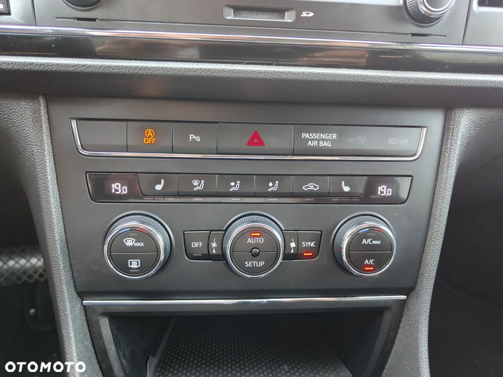 Seat Leon 2.0 TDI DPF Start&Stop DSG Style - 26