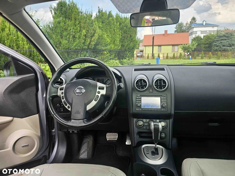 Nissan Qashqai 2.0 Tekna Premium CVT - 21