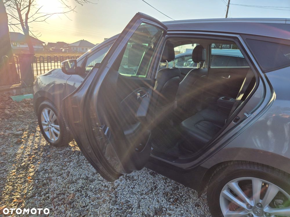 Hyundai ix35 2.0 CRDi Premium 4WD - 28