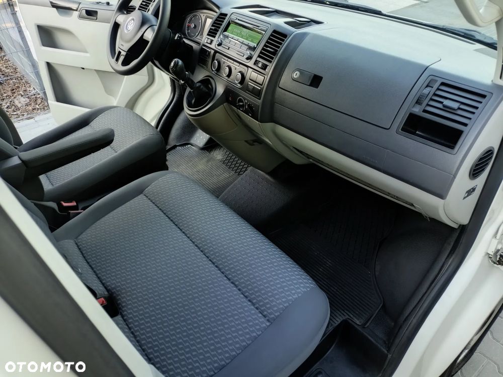 Volkswagen Transporter - 17