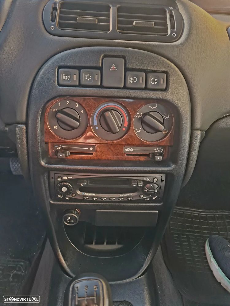 Rover 200 214 Si AC - 7